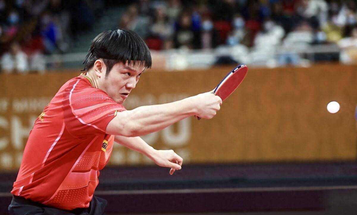 樊振东险胜17岁直板新星_勒布伦_乒乓球_男单