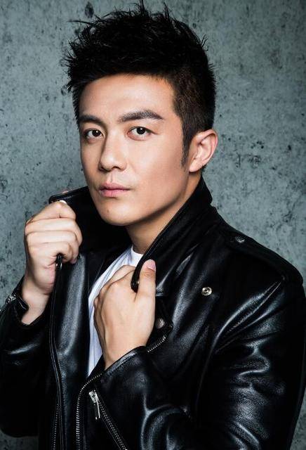 被于正曝光,脸上看不到有一丝妆容的存在_李泽锋_图片_女子