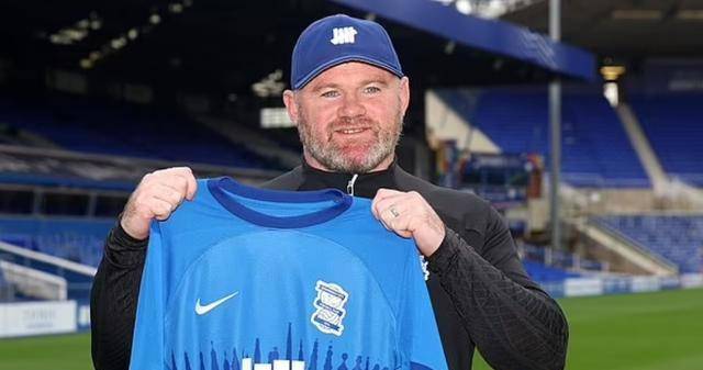 鲁尼执教成黑洞,3次执教没脸看_考文垂_赛季_英冠