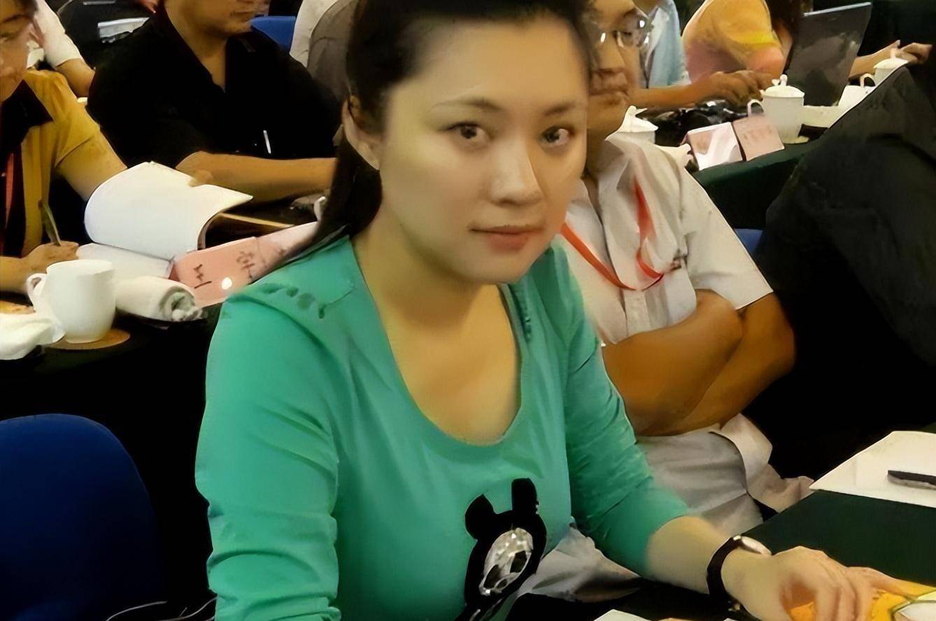 工作22年不涨工资,43岁才凑够首付买房_紫凝_生活_时刻