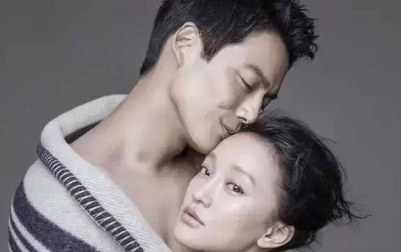 曾为8个男人掉过眼泪的周迅,即使最后是孤身一人,也过得很潇洒_高圣远