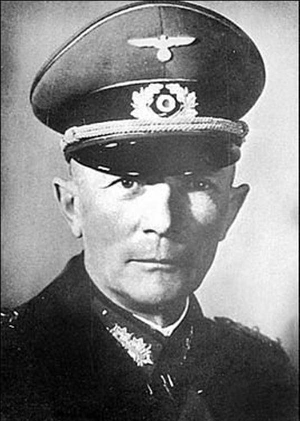 二战台风行动,为何古德里安打到一半要撤退?