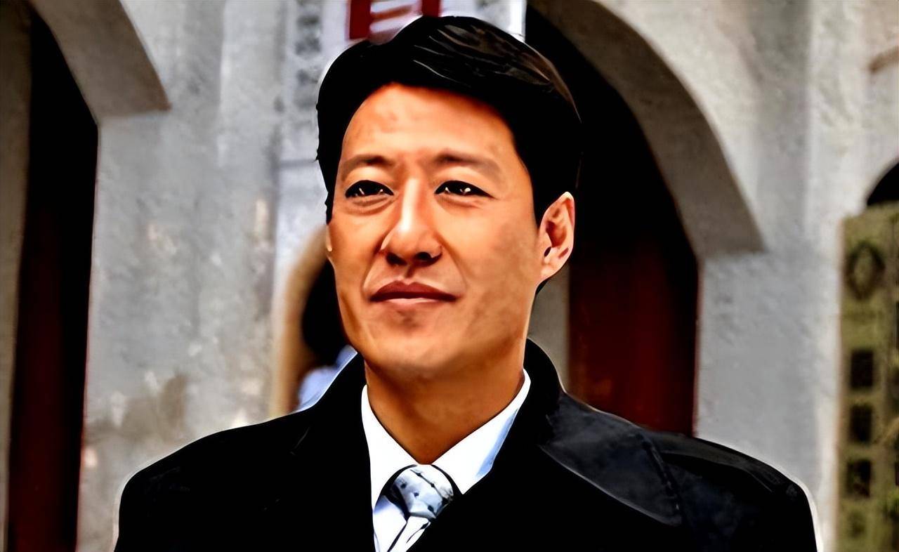 也许再多的名和利,都救不了48岁的于震!_辛月_婚姻_方柏霓