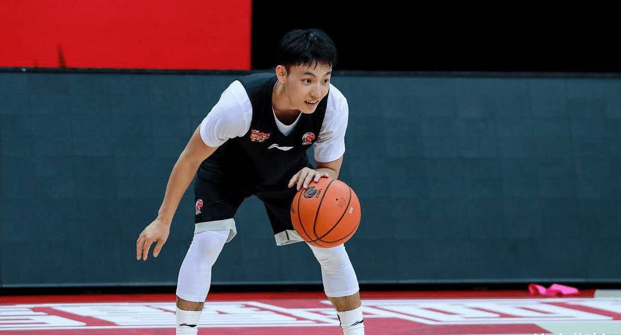 比赛_广东宏远队_球迷