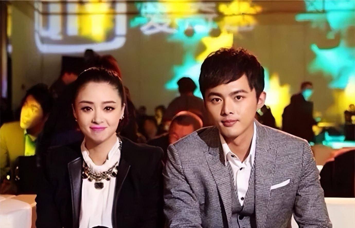 40岁蒋欣婚恋现状曝光,早已结婚,另一半是被大家曾嫌弃的他?