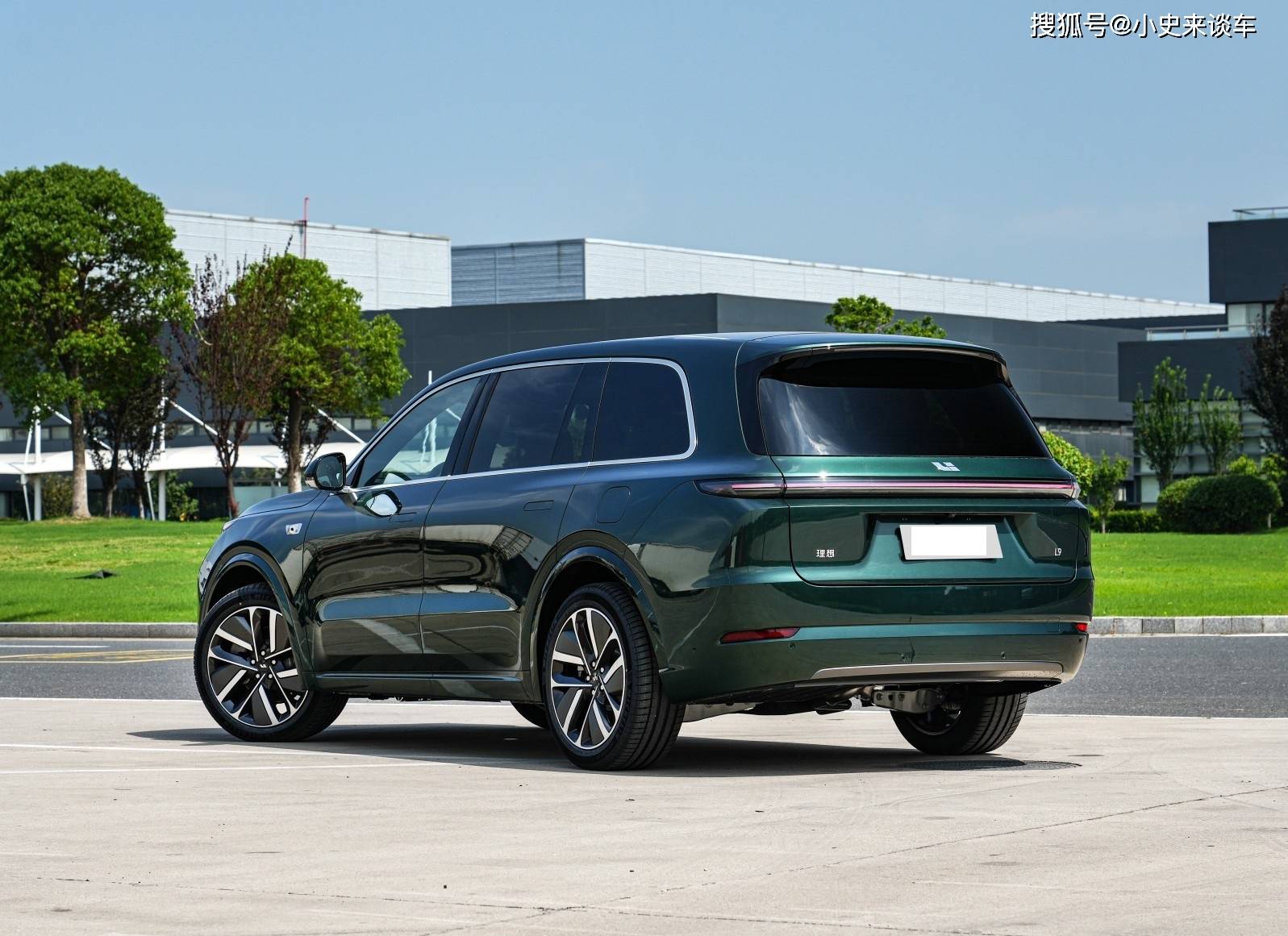 新能源的续航里程计算受到了很大的考验,所以理想汽车通过算法不断