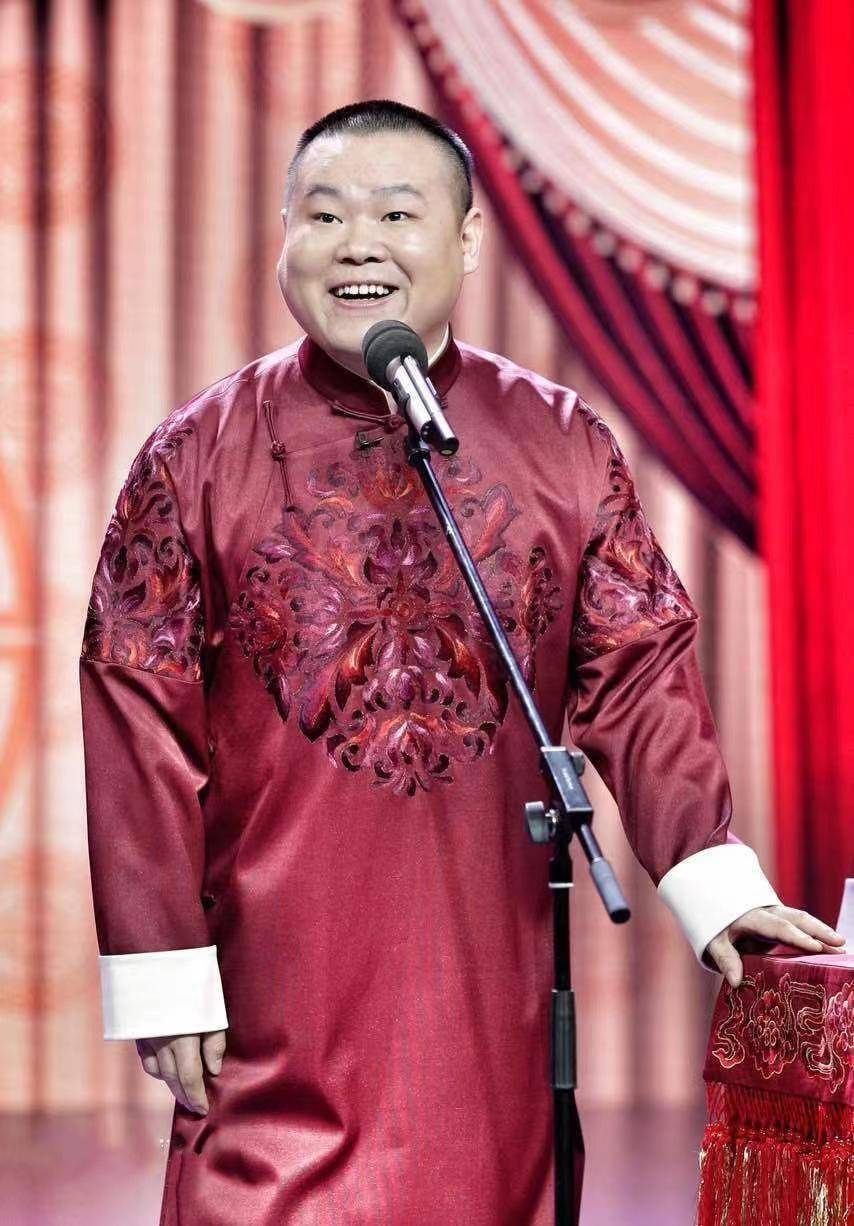 岳云鹏感谢海来阿木,暴露真实人品,网友:感恩谦虚才能走的远_岳岳才