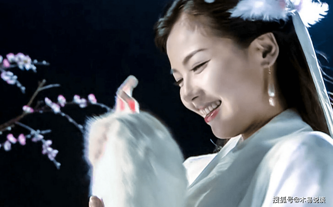 "嫦娥"邱佩宁:出身将门,一辈子只演一部戏,后嫁富商做慈善_西游记