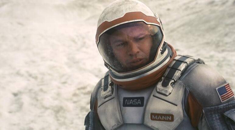 电影《星际穿越》深度解读:影迷必看的物理大揭秘_库珀_墨菲_曼恩