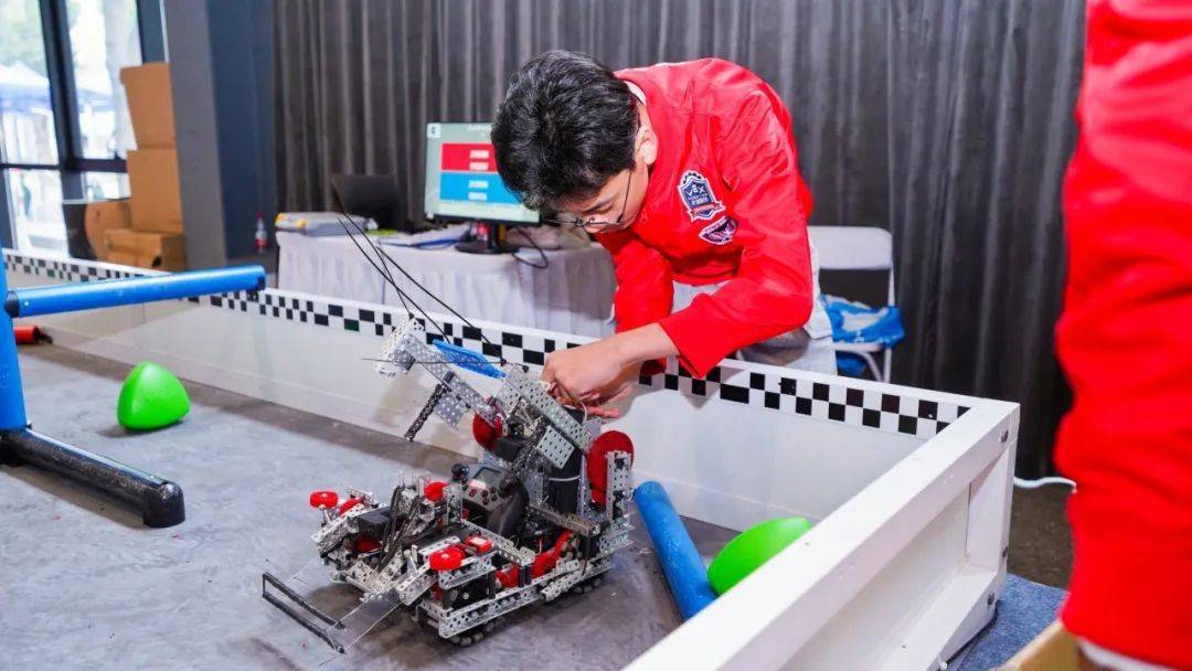 vex机器人中国选拔赛开启!斯坦星球百支赛队出征!_孩子_赛项_能力