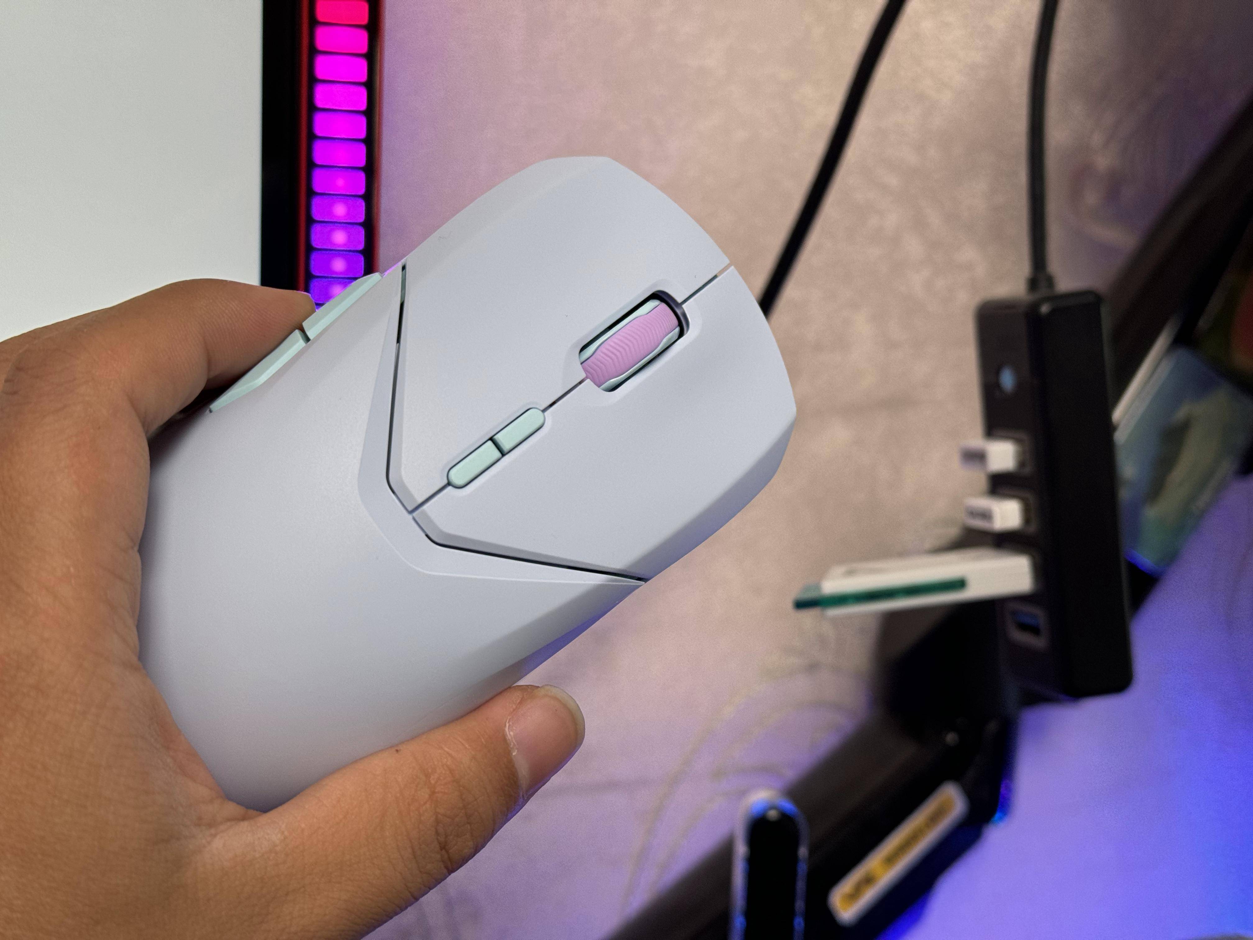 打破极限,中大小手都能用的雷柏VT9PRO和VT9PRO Mini游戏鼠标,震撼体验