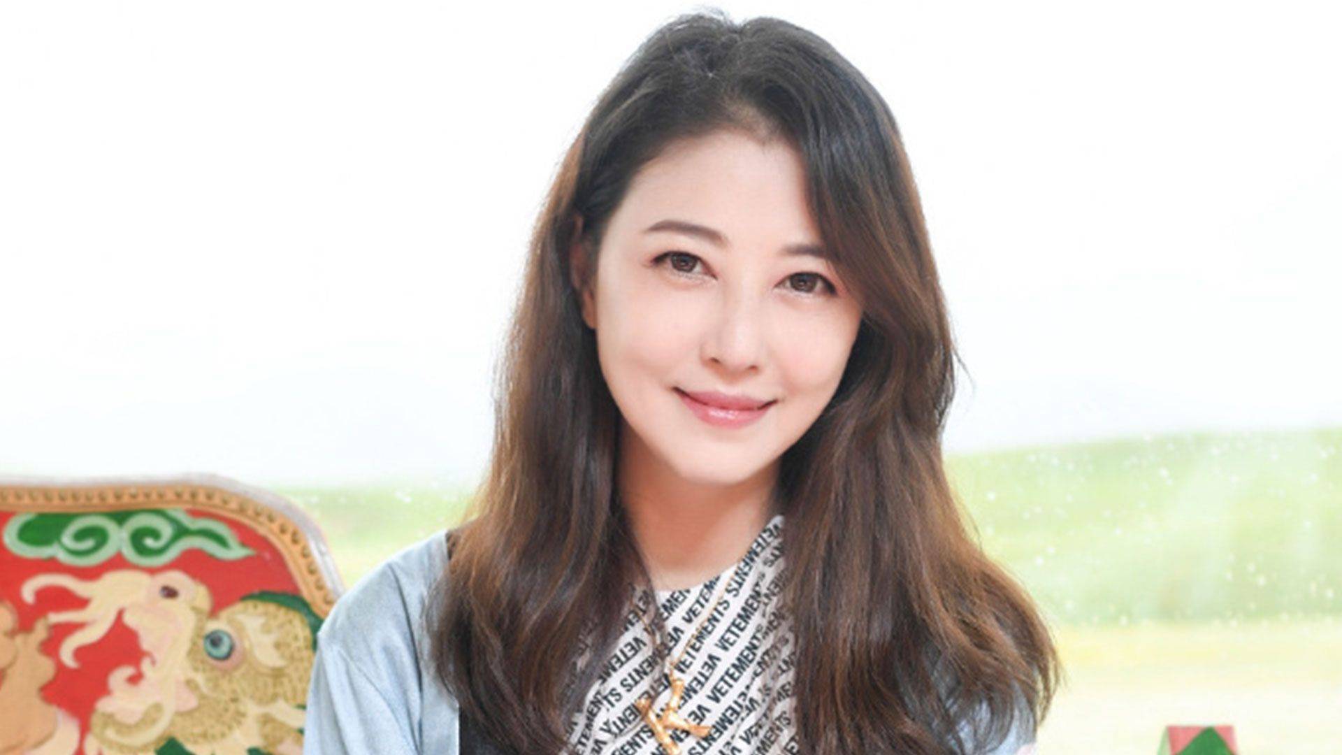 周海媚去世,工作室文字五个细节令人泪目,延后一天宣布用意太深_家人