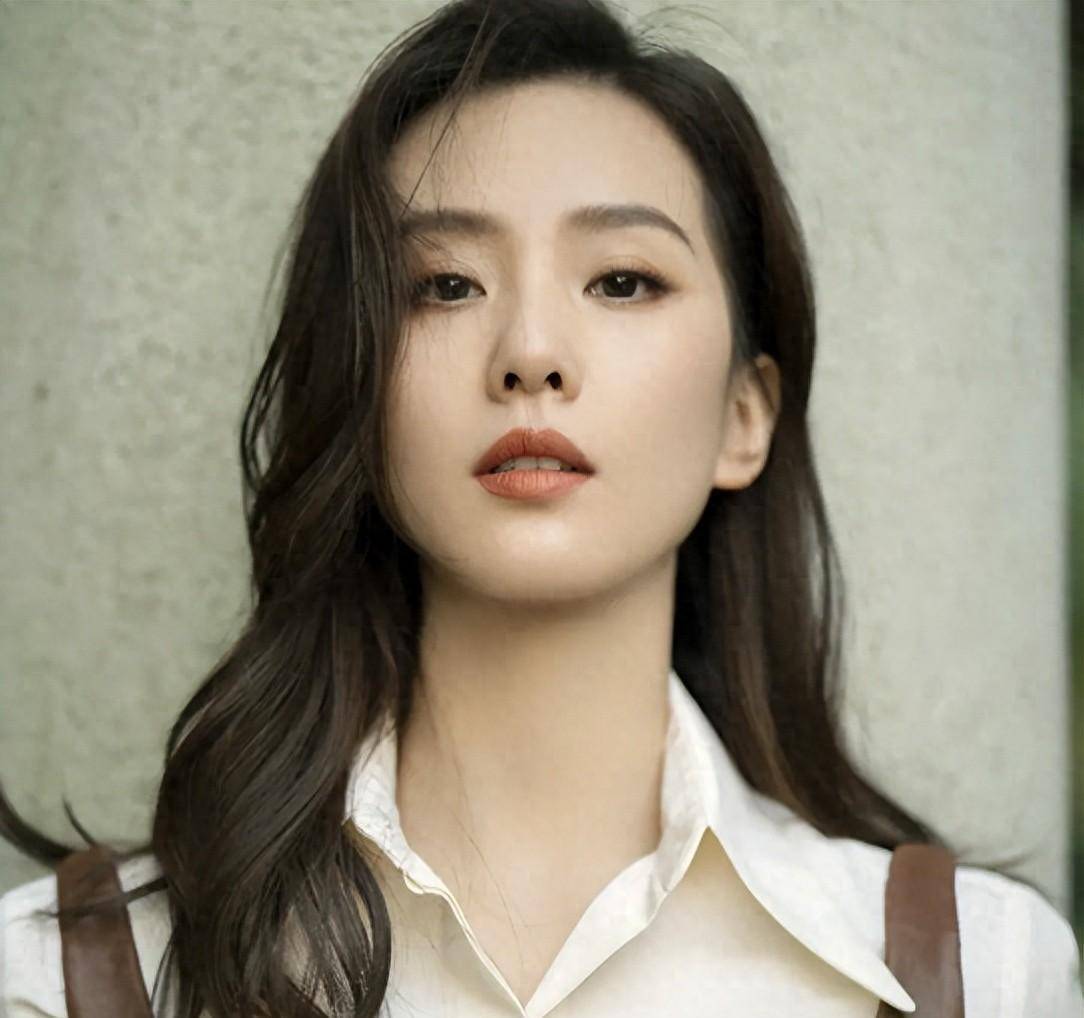 全程干瞪眼,面无表情,刘诗诗竟以这种方式,给青年演员上了一课_场面