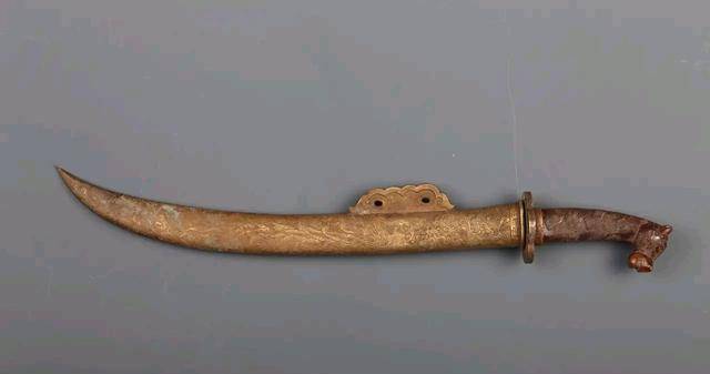 马未都有一把辽代玛瑙腰刀,刀鞘錾刻凤纹,真实价值不得而知_工艺_能力