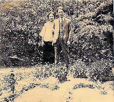 瞿秋白结婚收到光头袈裟照,上写"鲜花献佛",送照人大有来头_沈剑龙