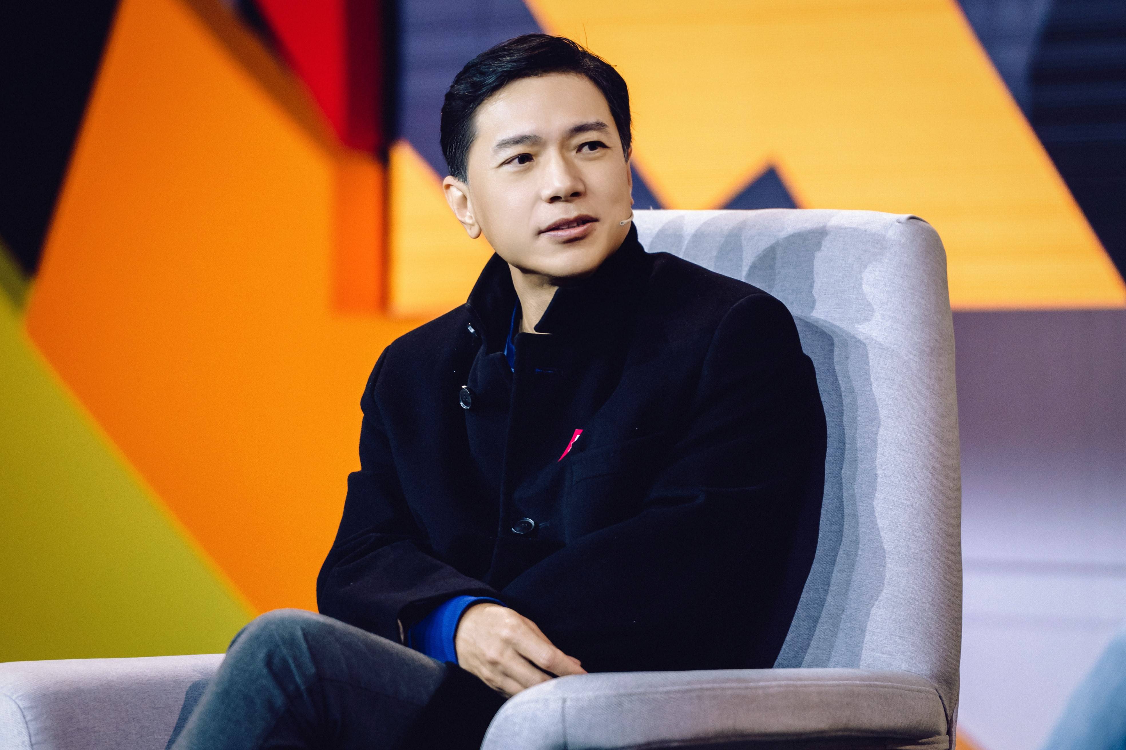 【对谈实录】李彦宏:卷ai原生应用才有价值,别卷大模型了!