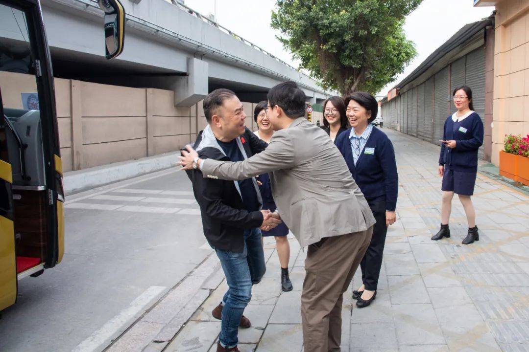 香港潮商學校與汕頭市金平區私立廣廈學校文化交流活動_我校_皮影