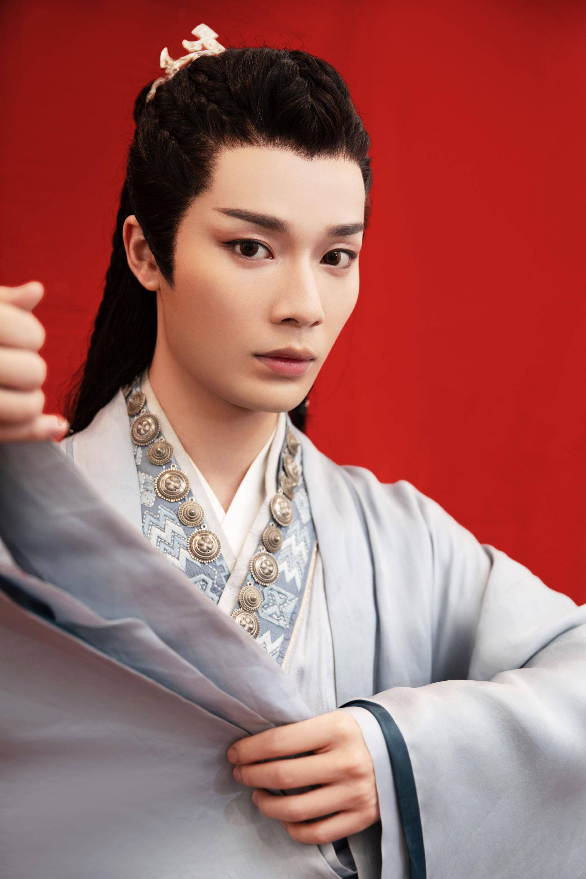 14剧:赵丽颖 杨洋 杨幂 唐嫣 成毅 赵露思 龚俊 杨超越 朱一龙 张凌赫