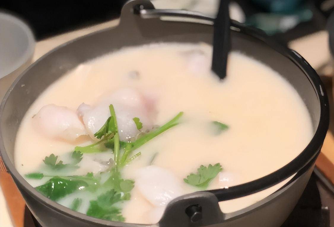 明明坐牢加罚款百万，为何电鱼还是屡禁不止？电鱼危害有多大？(图6)