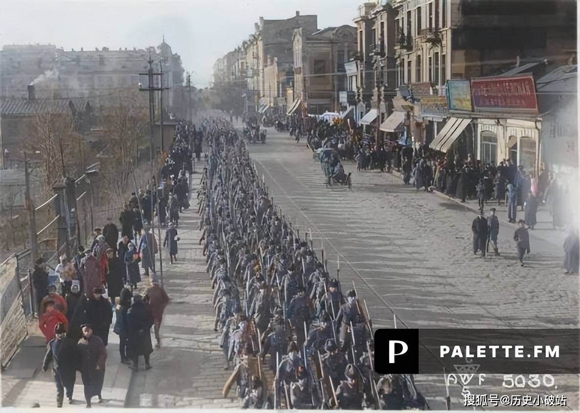 1918年,14國出兵干涉俄國十月革命,在海參崴耀武揚威閱兵_協約國_遊行