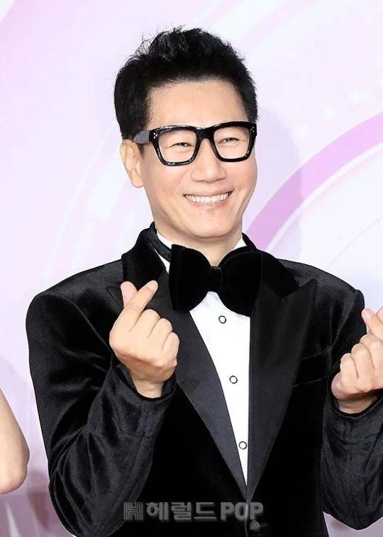 池石镇因健康问题,决定暂时从《rm》下车,引发网友对节目的担心