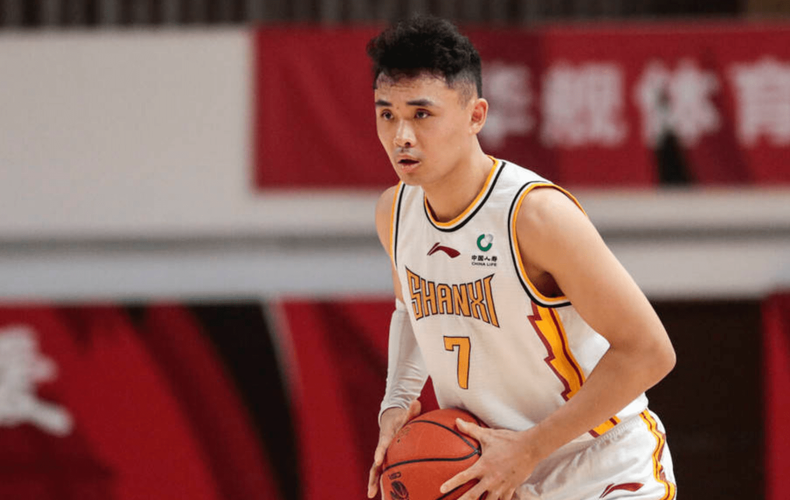 原帅后 cba又一小卒换队后成头牌_王俊杰_山西男篮_本赛季