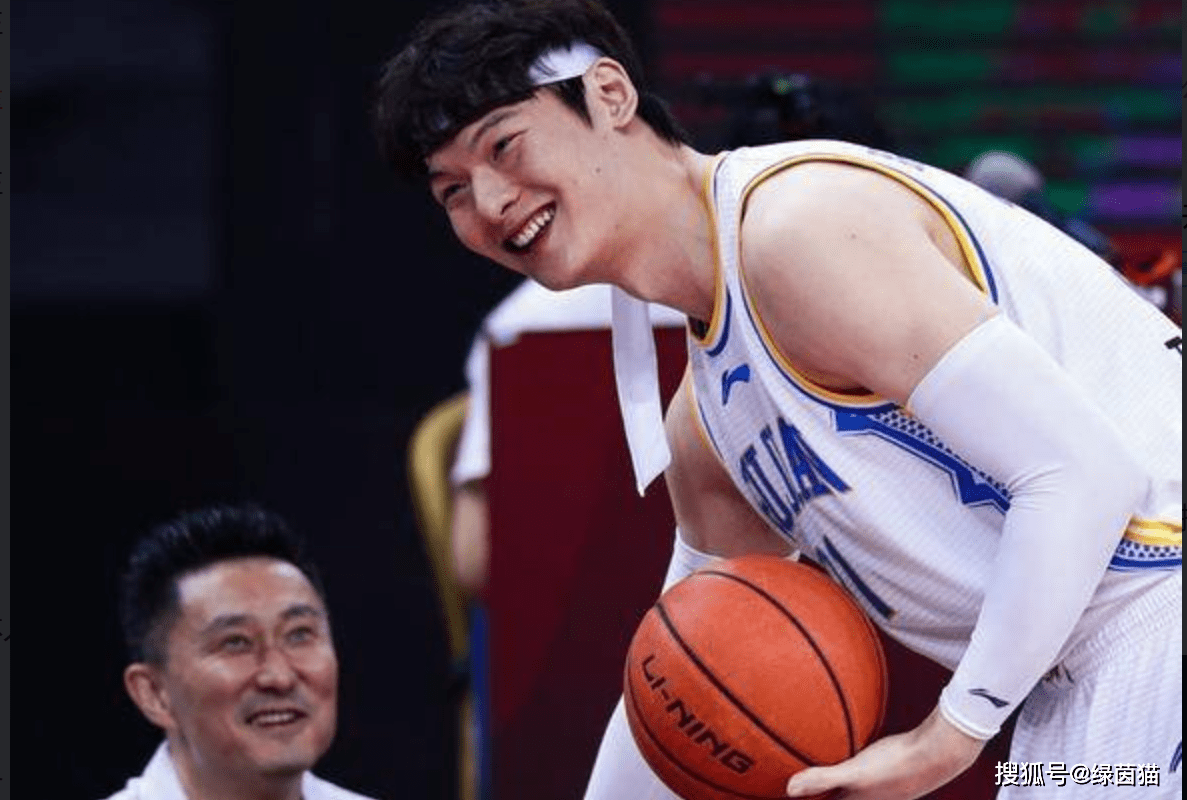 上海男篮vs广东男篮的比赛将会在12月22日晚上19:35进行,期待王哲林的