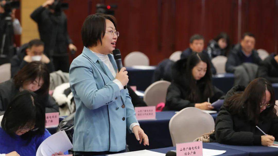 省自然资源厅副厅长,新闻发言人 武耀文:感谢这位记者的提问.