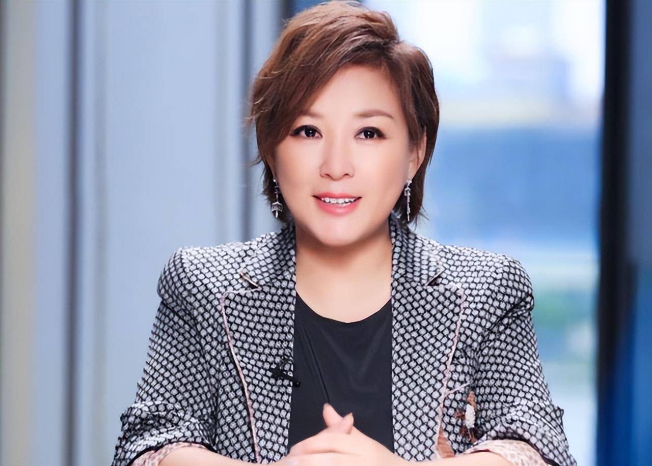 主持人李静:从央视裸辞,转身自己当老板,嫁给史可的前夫不后悔_成功