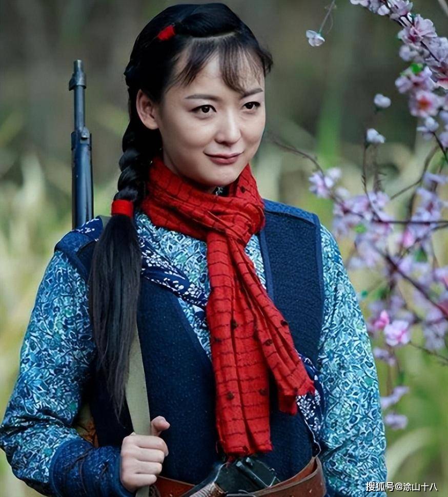 《特种兵之火凤凰》10位演员现状,女主一个没红,配角逆袭火了_程愫