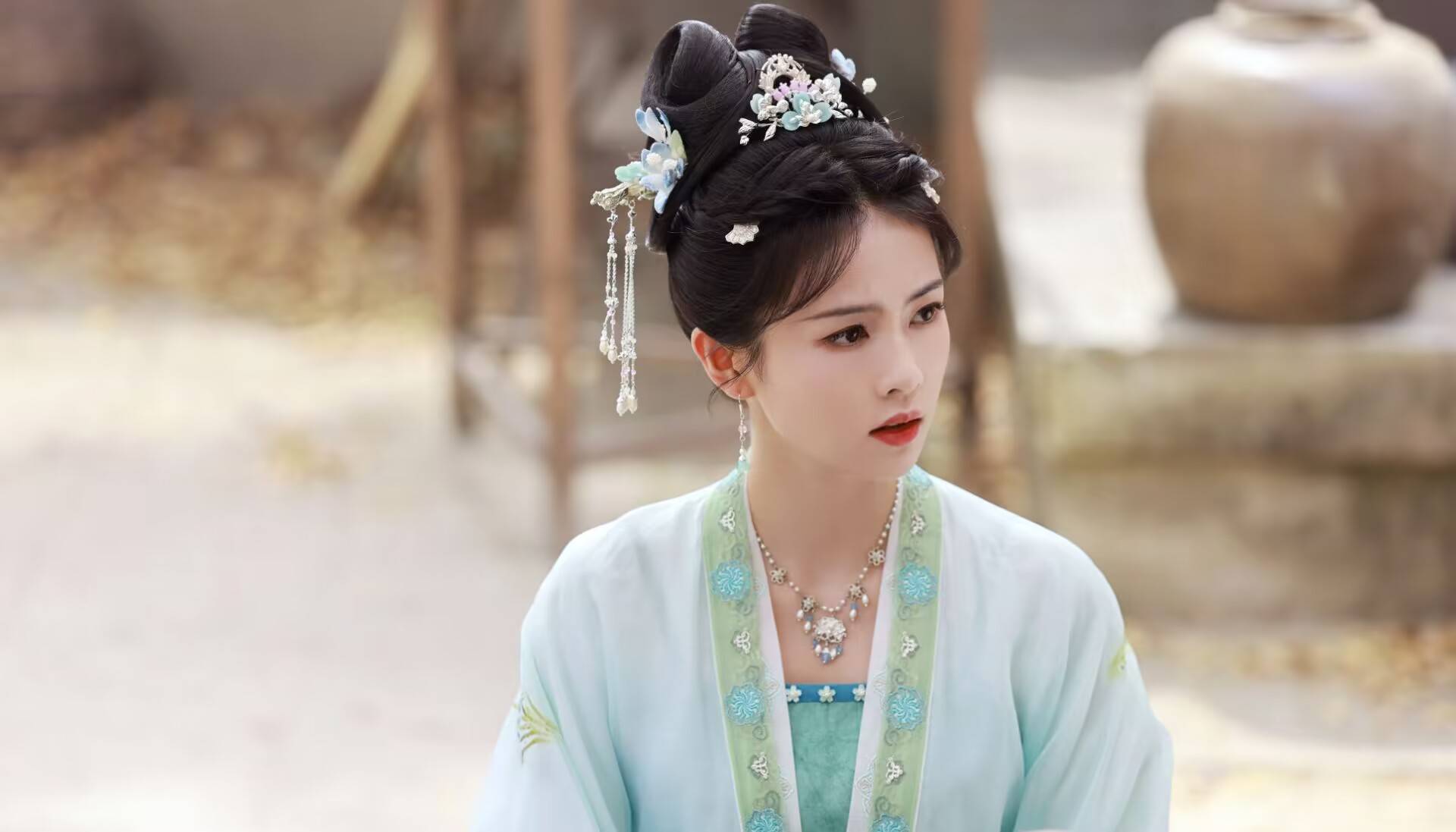 《半城风月》提上日程,成毅携手白鹿人气拉满,魏哲鸣惊喜加盟_程毅