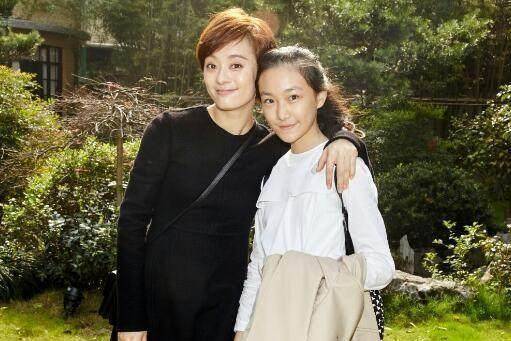 《安家》再次让孙俪大火,而孙俪的妹妹孙艳力捧8年还是默默无闻_孙燕