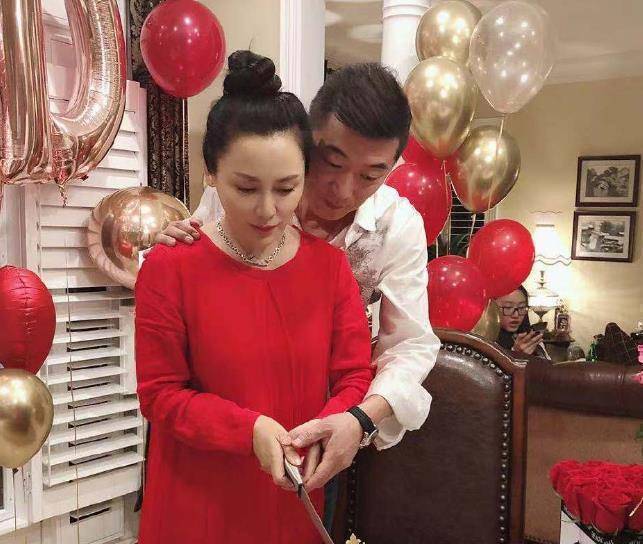 两人都是演员,在一起15年女儿都14岁了,却无人知他们是夫妻_邵峰_刘欣