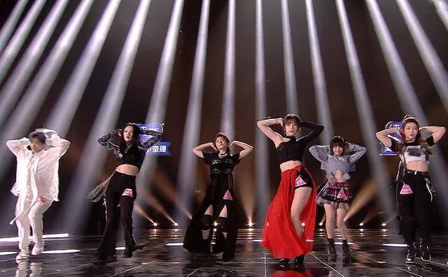 《创造营2020》舞担组的solo较之前两届水平差太多,《创1》有李子璇的