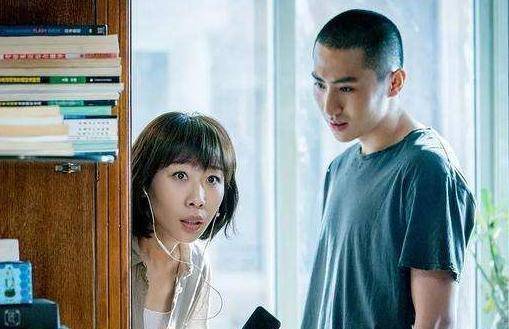 两部电影,同样都是由周申,刘露共同导演,任素汐主演,同样的轻喜剧