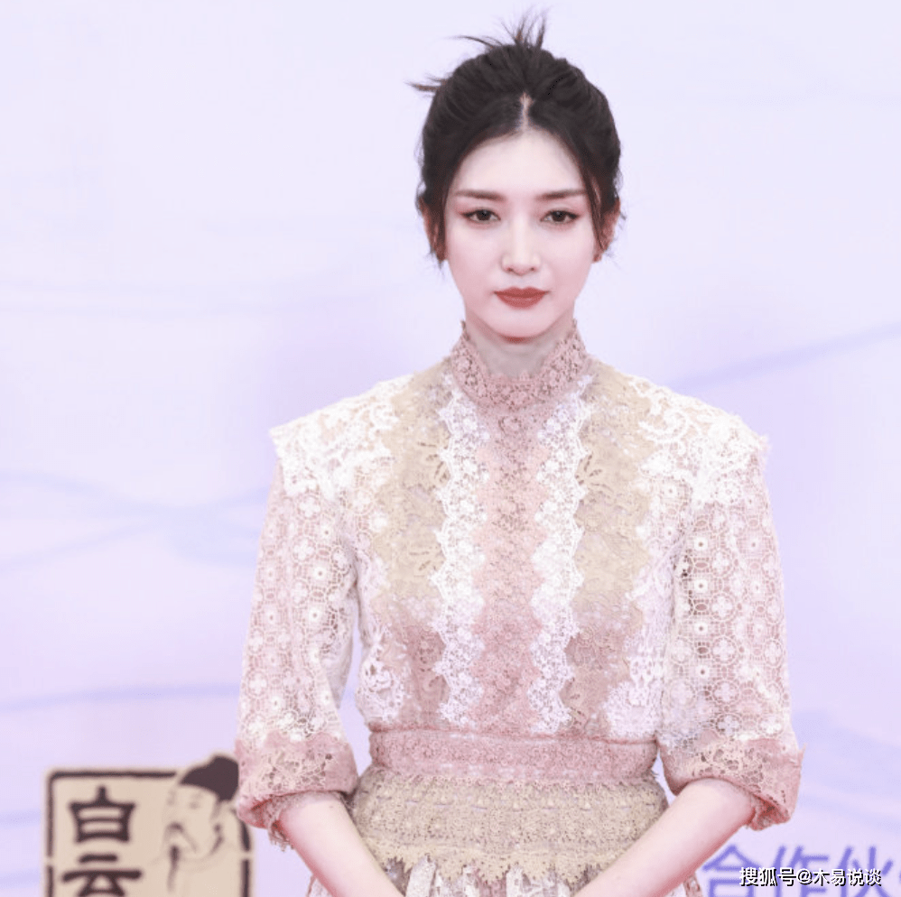 万万没想到,江疏影,居然"堕落"成这样了!_角色_观众_黄希