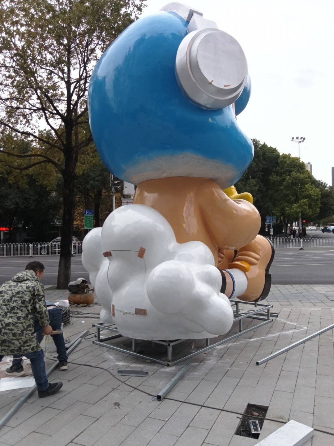 卡通ip玻璃钢雕塑制作全过程_进行_模型_处理