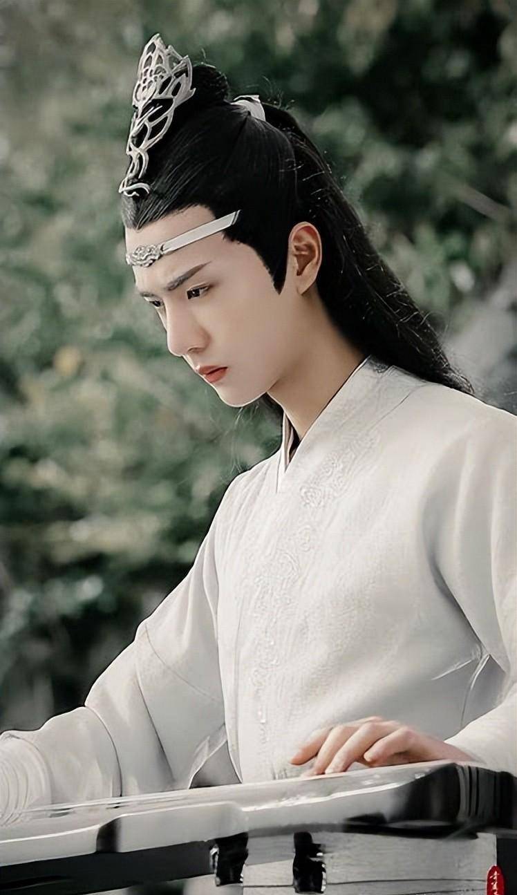 出演古装的十大男神,谁惊艳到你啦,成毅上榜,杨洋必不可少_鹿晗_龚俊