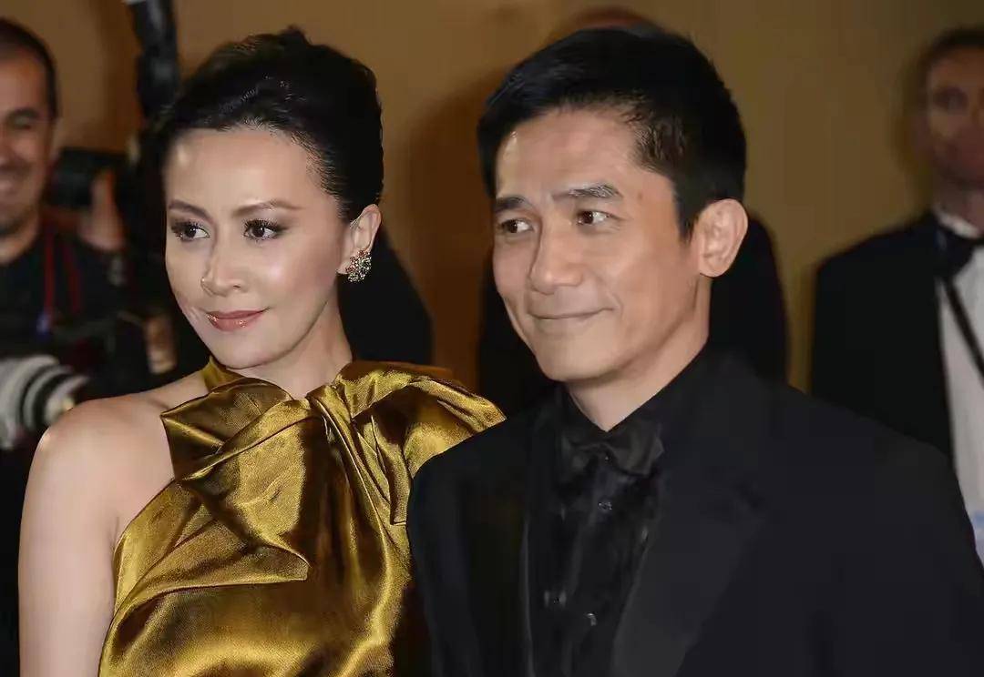 陈慧琳:出道23年零绯闻,叔叔是"大佬",向华强也要礼让三分_刘嘉玲