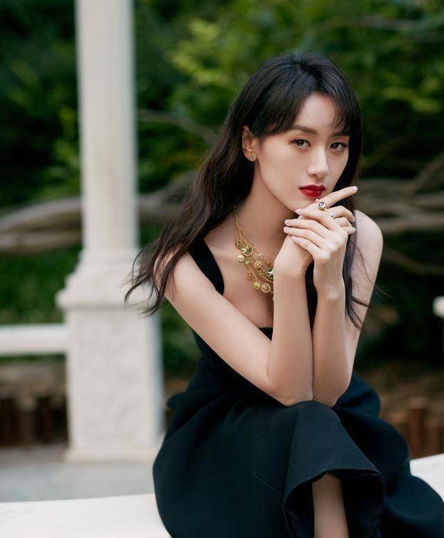 《琉璃》走红,欢瑞改捧女二号张予曦,新戏开机再次搭档成毅_程毅_影片