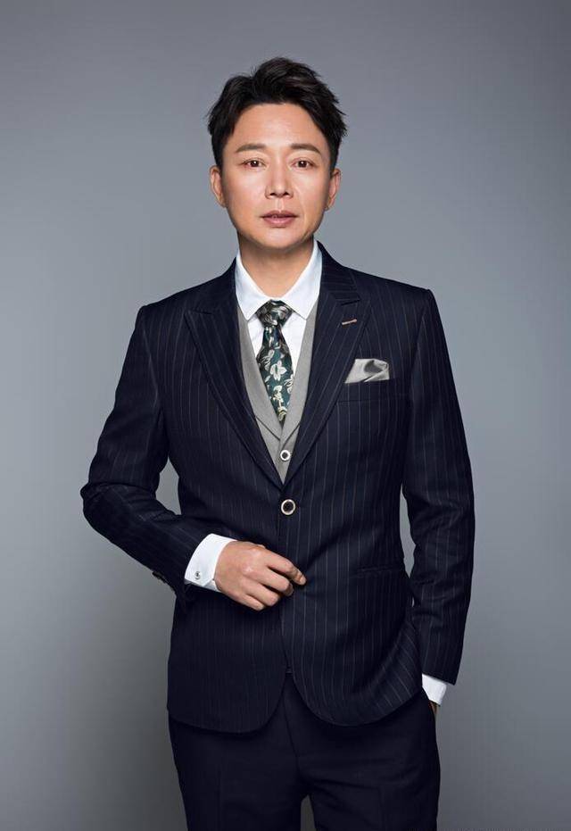 原创被剧组分手十年无戏可拍的刘奕君凭什么在扫黑中再次走红