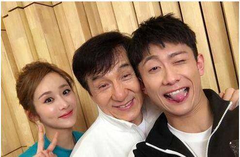 拳击,露出恶狠狠表情一拳ko对手,四个月收入曝光_谢孟伟_直播_潘长江