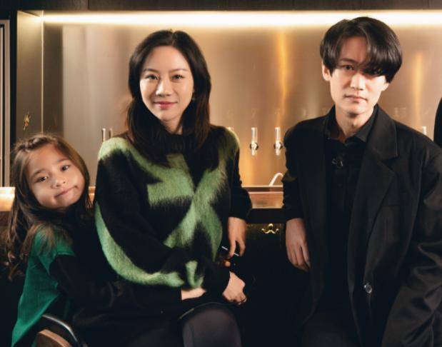 李剑控诉前女友:拥有十多个性伴侣,成员吃不上饭她却挪5万公款_刘嘉慧