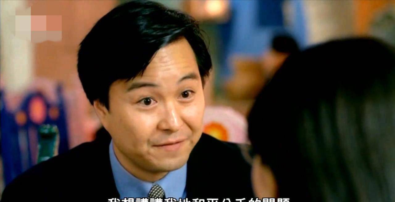 1995年,郑伊健出演了部时尚片,片中的邱淑贞更是时尚动人