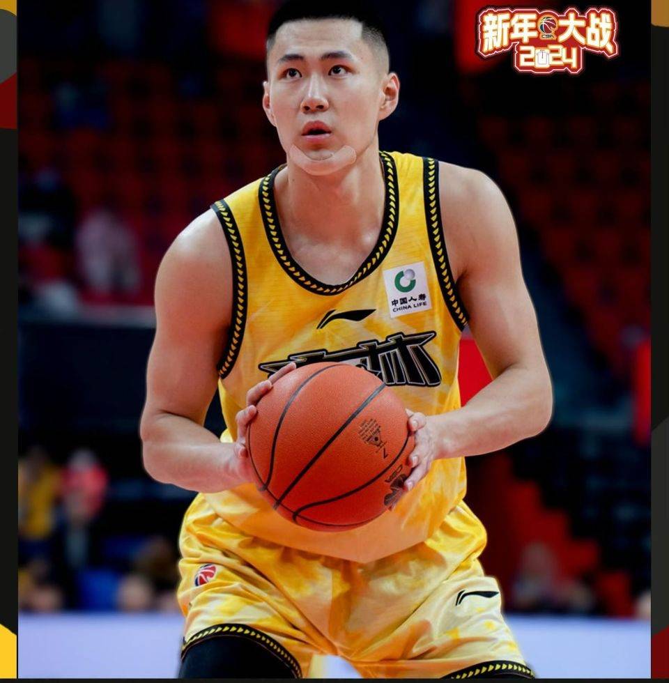 皮特森狂轰32 10,吴前三分11中3_比赛_比分_拉科塞维奇