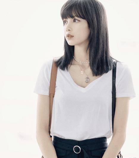 lisa卸了浓妆后,露出真实的样貌,清新靓丽是坤坤"理想型"_网友_蔡徐坤