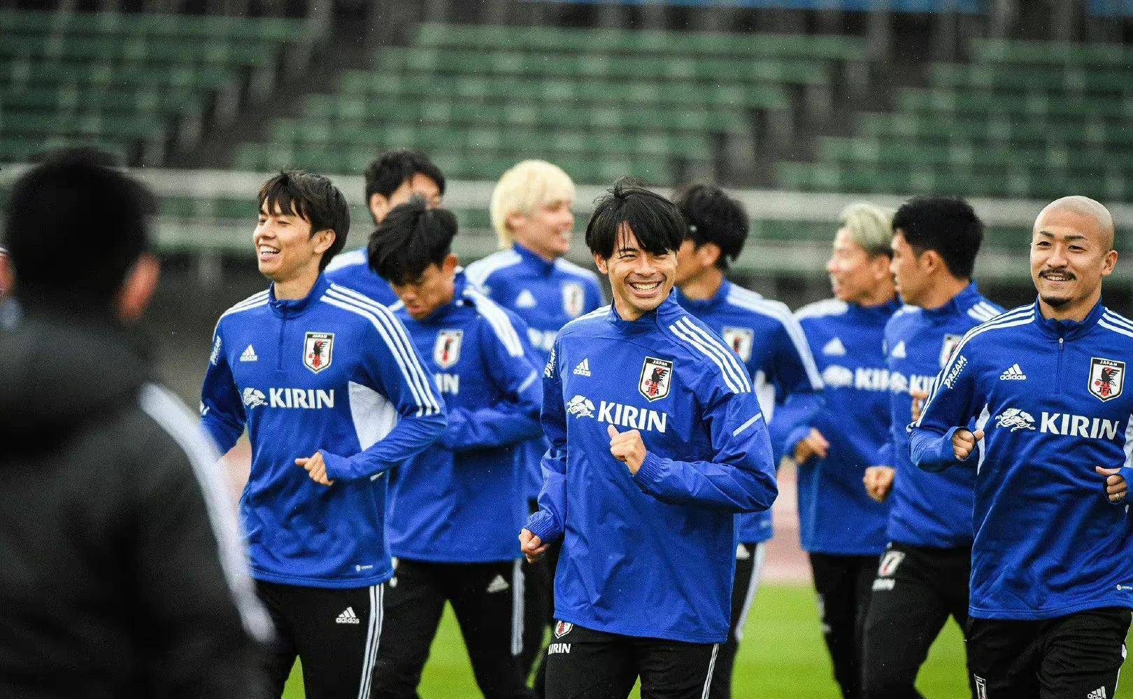 日本亚洲杯名单出炉,总身价超3亿欧,落选阵容碾压国足,剑指5冠_欧元