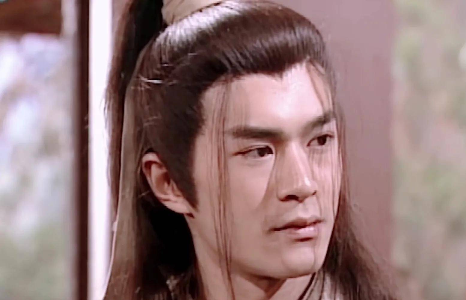 没对比就没伤害,同演杨过摘面具,8位男星放一起,差距就出来了_郭襄