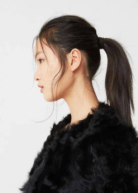 男生最爱的女生发型,黑长直只能排第二?_马尾