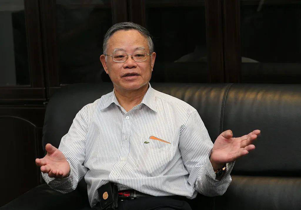 叶永烈:我属于"煤球炉"式的作家_写作